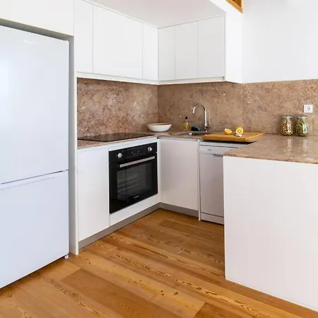 Amaro Iii - Stunning Penthouse In Alcantara *