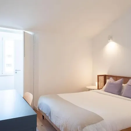 Amaro Iii - Stunning Penthouse In Alcantara Appartement Lisboa