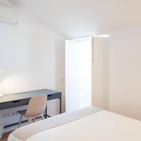 Amaro Iii - Stunning Penthouse In Alcantara Lägenhet